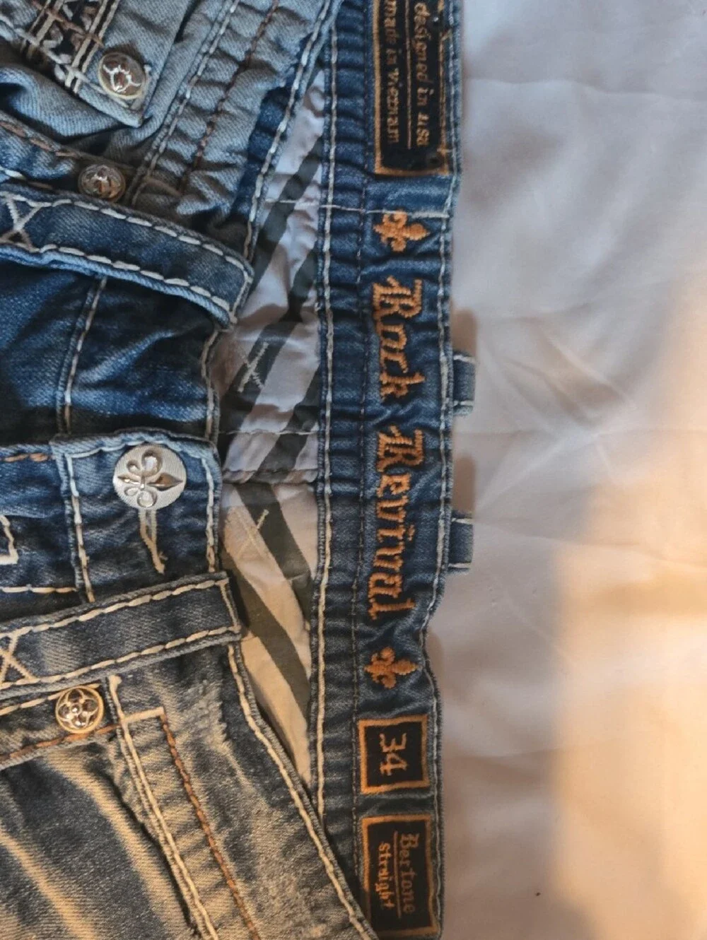 Rock Revival Men's Washed Blue Relaxed Straight Jeans